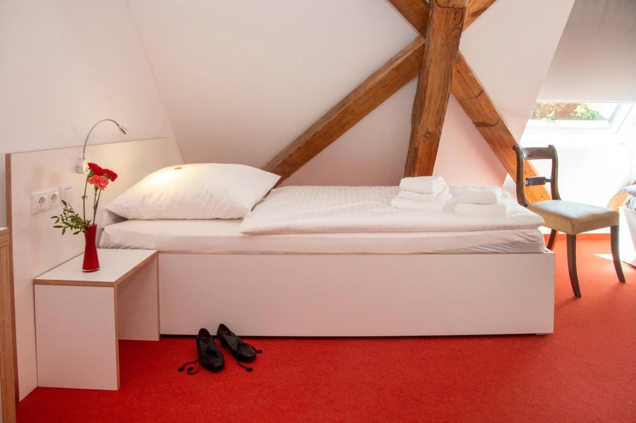 Gaestehaus Reckahn Der Rochow Akademie ภายนอก รูปภาพ