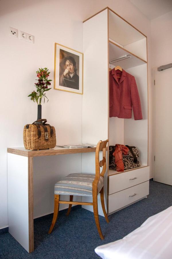 Gaestehaus Reckahn Der Rochow Akademie ภายนอก รูปภาพ